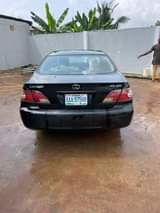 A picture of Lexus ES330