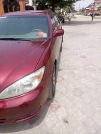 A picture of Clean 2004 torytq Camry