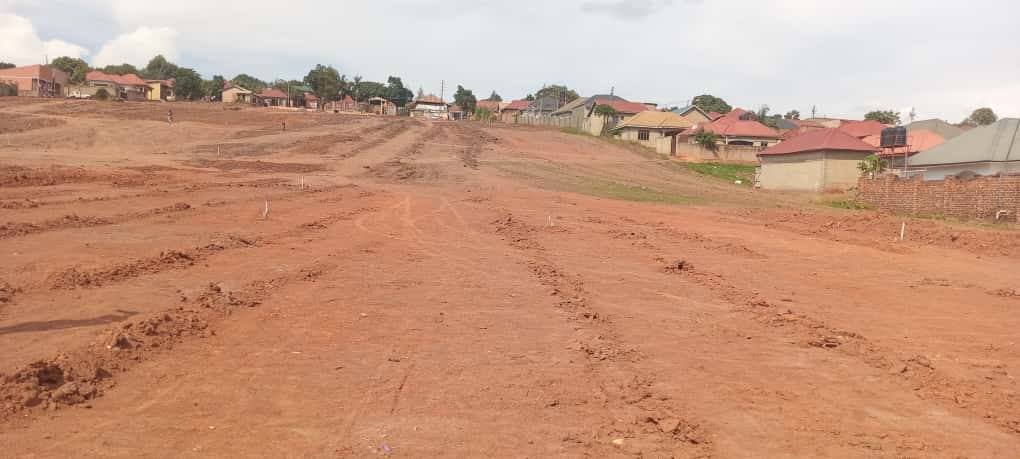 A picture of Plots at Nansana town starting from UGX15M