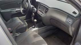 A picture of Nigeria used Kia 2004 Going for 800k Buy and drive