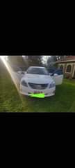 A picture of 2010 Toyota Crown White
