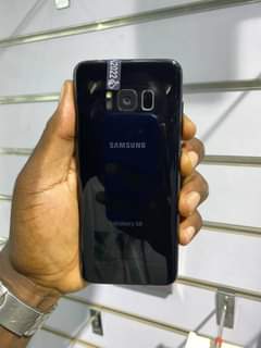 A picture of Samsung S8 0758794982