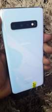 A picture of SAMSUNG S10 128GB