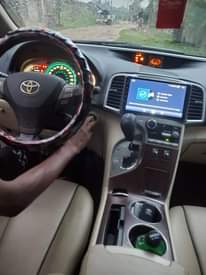 A picture of 2010 Toyota Venza in good condition sound engine gear and