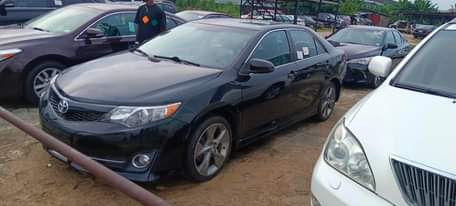 A picture of Toyota Camry 2012 model