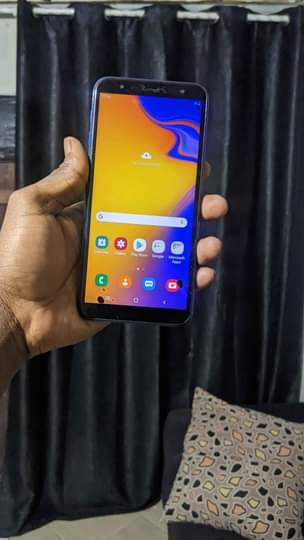 samsung j4