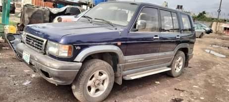 A picture of Isuzu Trooper