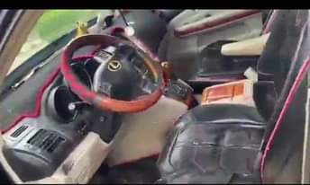 A picture of RX 330