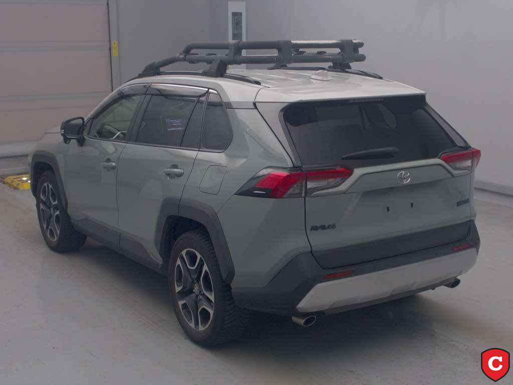 A picture of TOYOTA RAV4