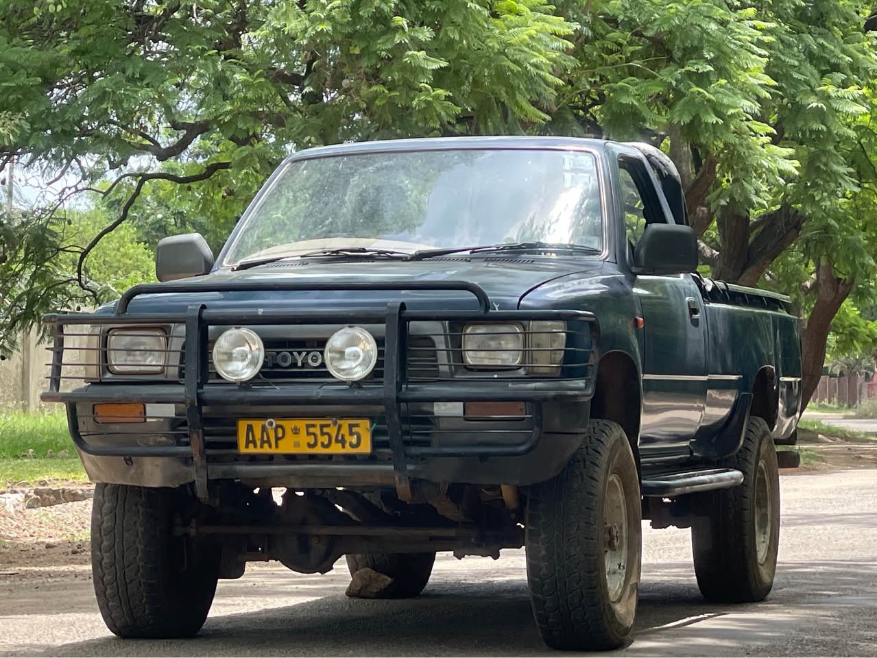 used toyota hilux