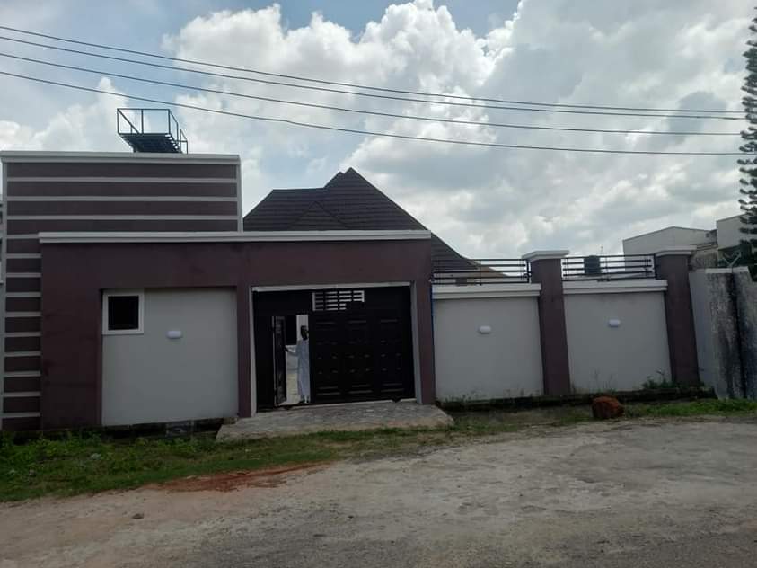 A picture of NEW HOUSE FOR SALE. 4 BEDROOMS 2 SITTING ROOMS BQ