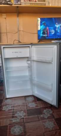 A picture of 120L capacity Hisense single door fridge on sale