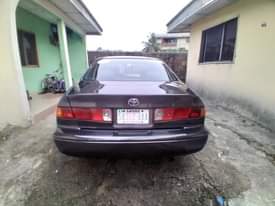A picture of 2002 Toyota Camry 2002