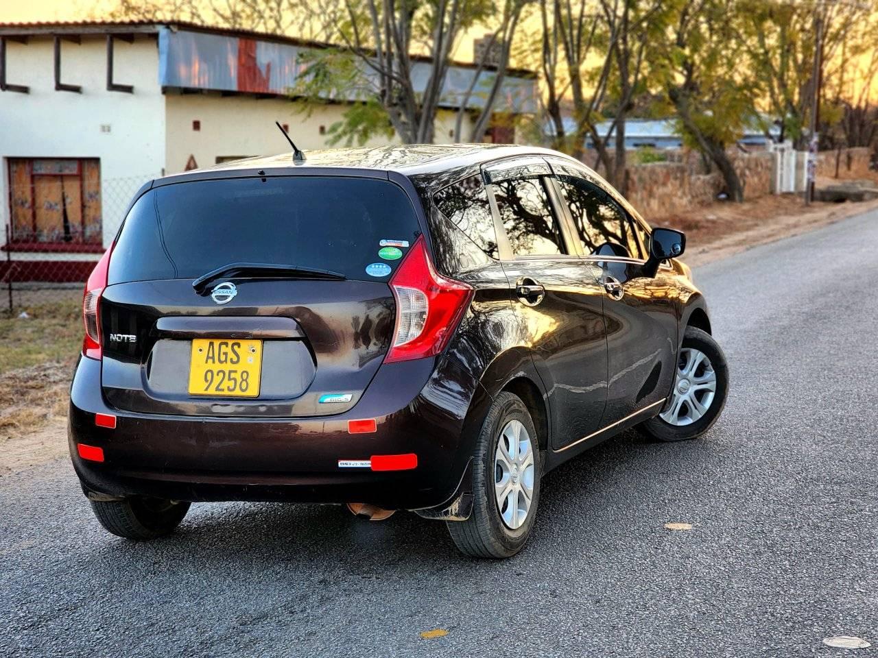 classifieds/cars nissan