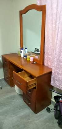 A picture of Dressing Mirror