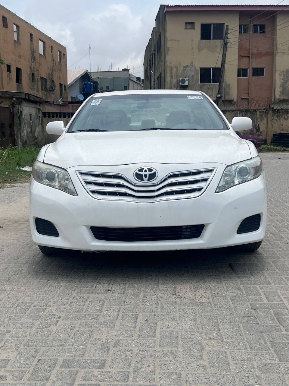 A picture of 2010 Foreign used Toyota Camry