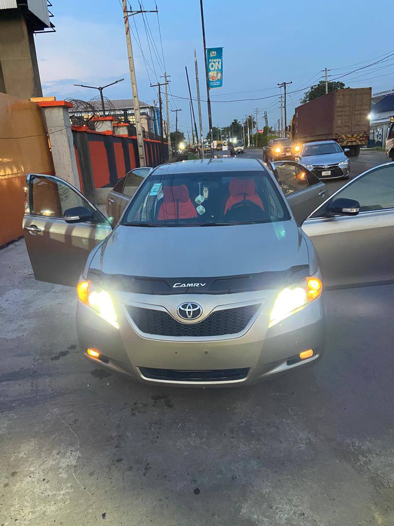 A picture of  TODAY S MARKET Super sharp Toyota Camry Muscle barely