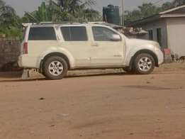 A picture of Nissan Pathfinder 05 complete pure first body engine and gear