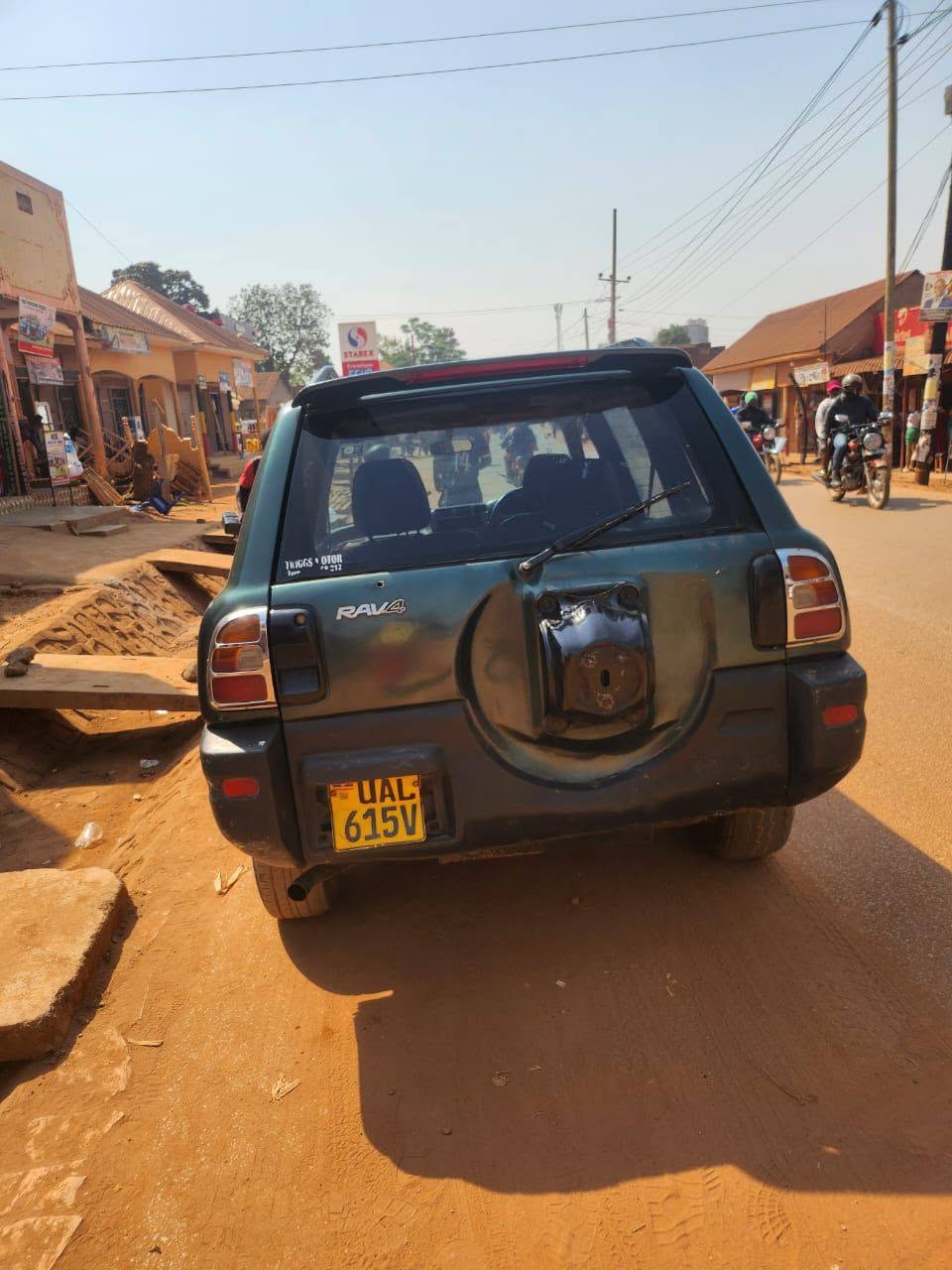 A picture of RAV4 LONG 6M CALL 0701488581 WHATSAPP 0776417404