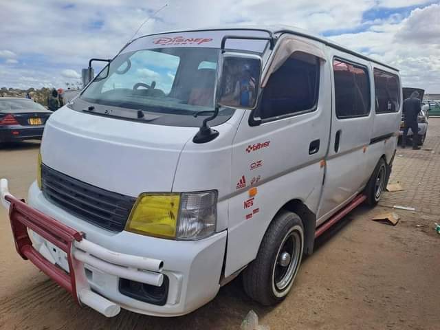 used nissan caravan