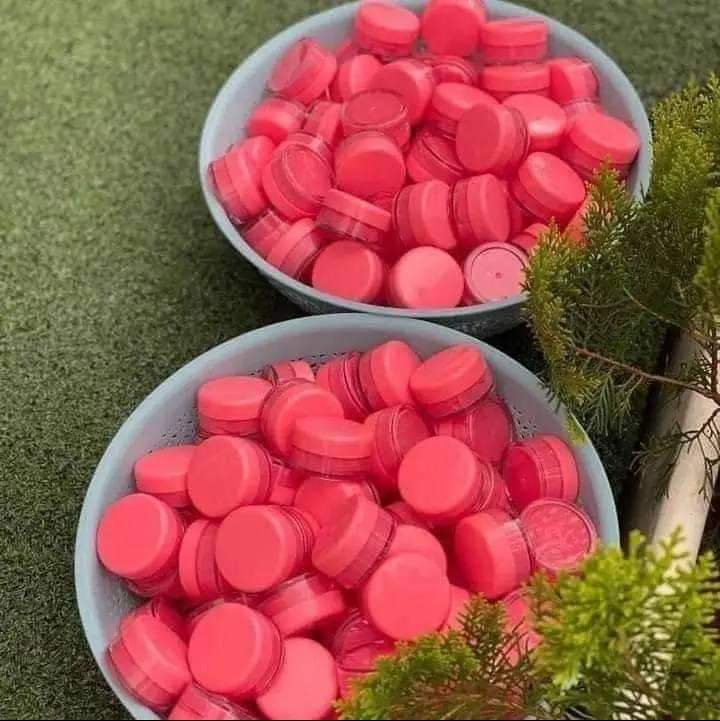 A picture of 7 day Pink lips balm