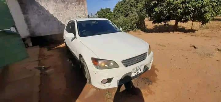 used toyota altezza