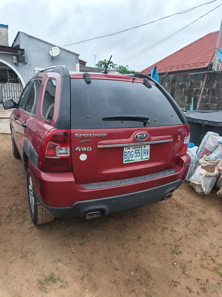 A picture of Kia spottage 2008 first body tokunbo standard everything working perfectly