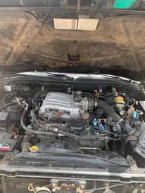 A picture of Nissan Pathfinder 2004