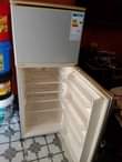 A picture of Nauza frij yangu clean Sana offer Lak 275k beko