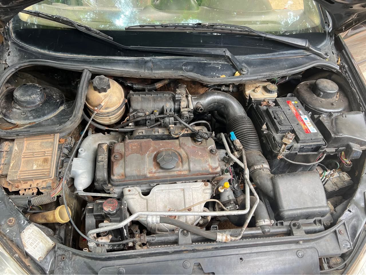 A picture of Neatly used civic 2000 model NOTIN to fix 2.3 kaduna