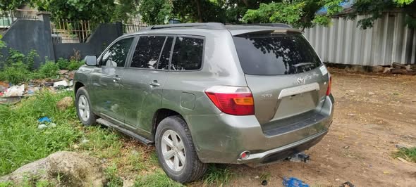 A picture of 2008Toyota Highlander