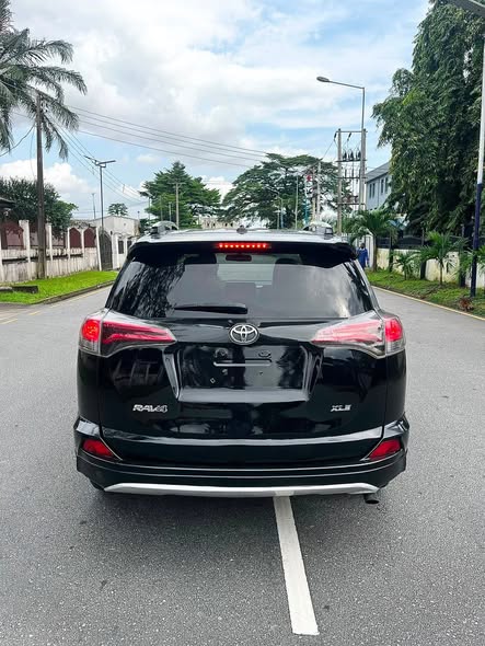 A picture of Sharp First User Partial First Body Pan 2013 TOYOTA Rav4