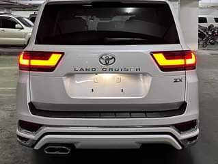 A picture of Land cruiser