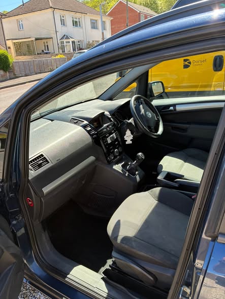 vauxhall zafira