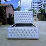 A picture of 185 000 Bedsofa mpya