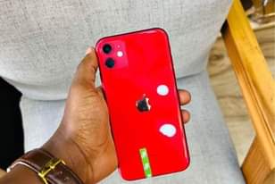 A picture of Iphone11 plain