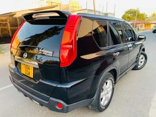 A picture of X TRAIL