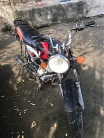 A picture of Boxer 125
