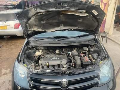 A picture of Toyota ist cc1290 full docmnt bei mil10 7 ipo kigamboni