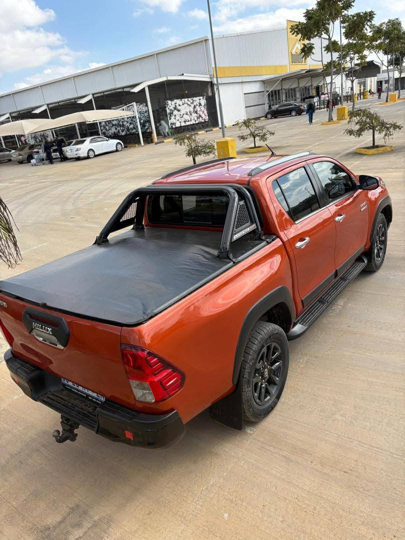 used toyota hilux