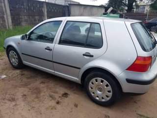 A picture of Volkswagen Golf 4