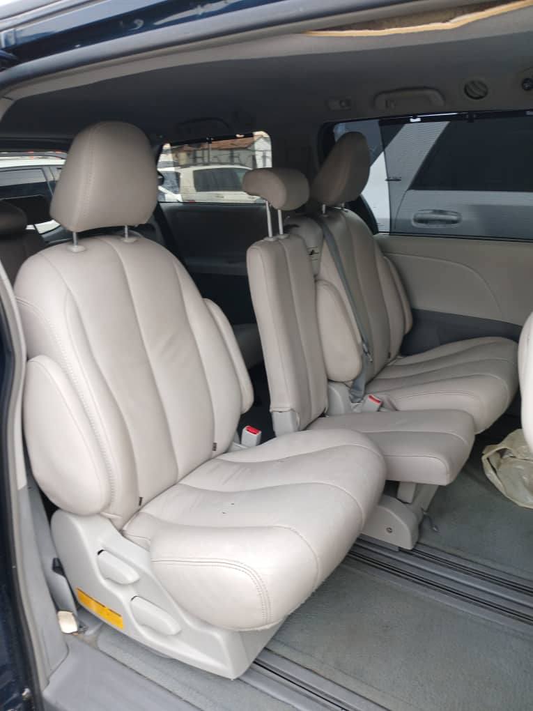 A picture of Foreign used Toyota Sienna 2011 2012 LE Leather seat Accident