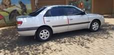 A picture of 1999 Toyota CARINA Ti