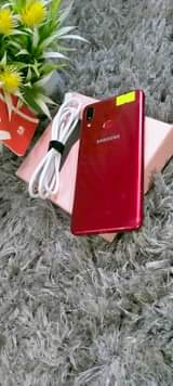 A picture of SAMSUNG A10s 32gb 3gb