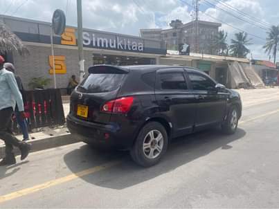 A picture of NISSAN DUALIS 2008