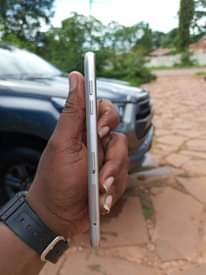A picture of SAMSUNG J5PRO OG SINGLE LINE GB 32 RAM 2 GB