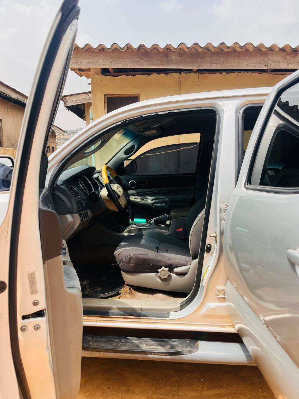 A picture of Toyota Tacoma 06 07