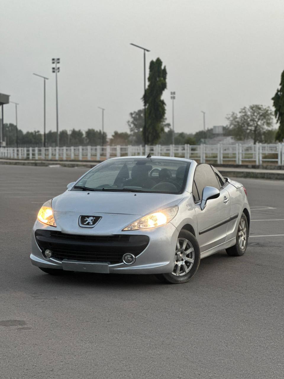A picture of AWOOF DEAL Another banga SUPER CLEAN USED Peugeot 207cc 2009