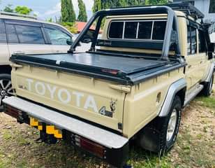 A picture of Land cruiser Pickup
