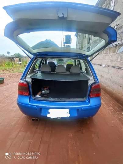 A picture of Volkswagen golf 4